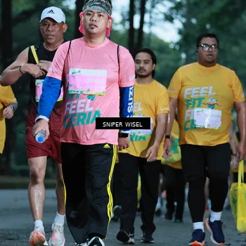 Runner Photo 7749409