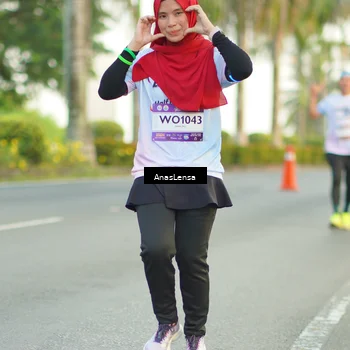 Runner Photo 7749420