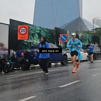 Runner Photo 7749437