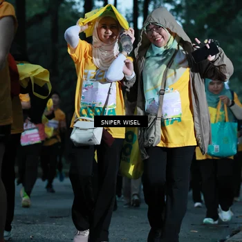 Runner Photo 7749443