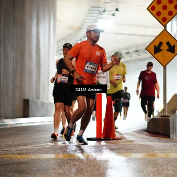 Runner Photo 7749456