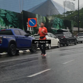 Runner Photo 7749460
