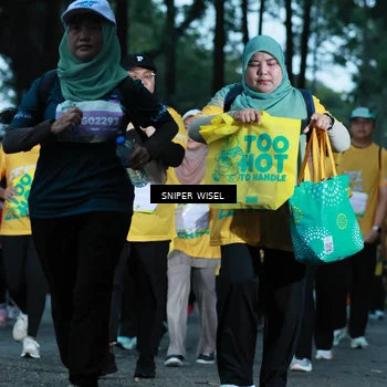 Runner Photo 7749463