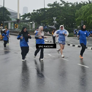 Runner Photo 7749468