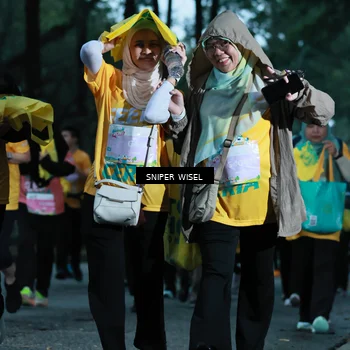 Runner Photo 7749473