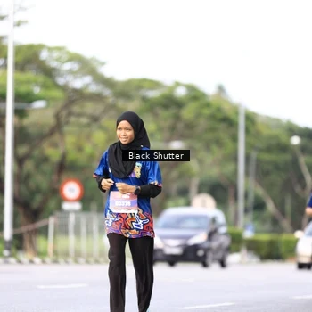 Runner Photo 7749474