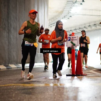 Runner Photo 7749484