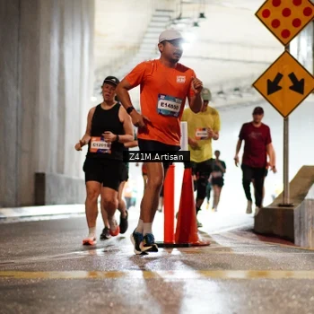 Runner Photo 7749514