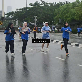 Runner Photo 7749521