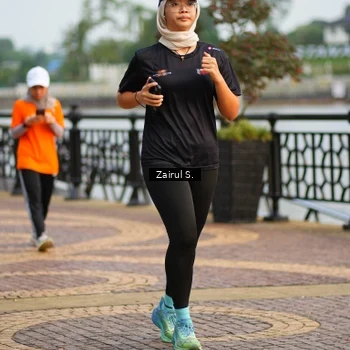 Runner Photo 7749525