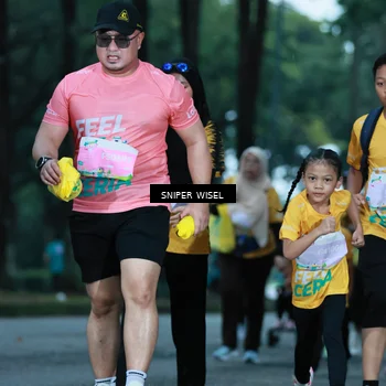 Runner Photo 7749538