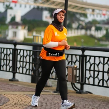 Runner Photo 7749542