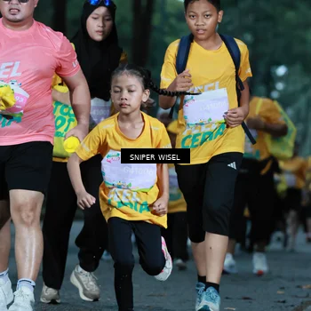 Runner Photo 7749544