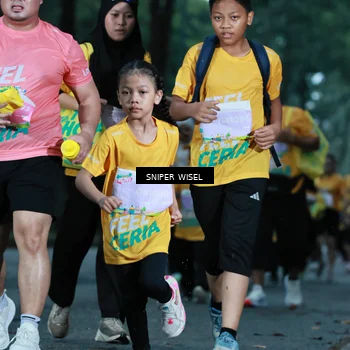Runner Photo 7749545