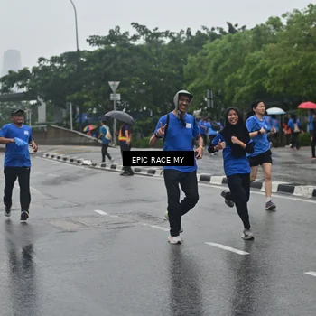 Runner Photo 7749547