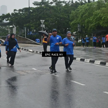 Runner Photo 7749548