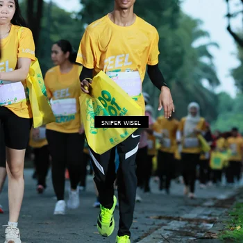 Runner Photo 7749579