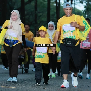 Runner Photo 7749595