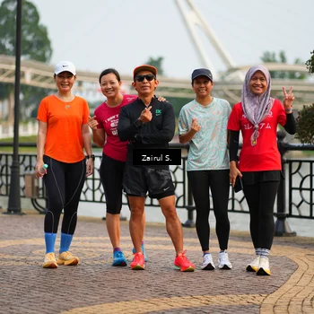 Runner Photo 7749611