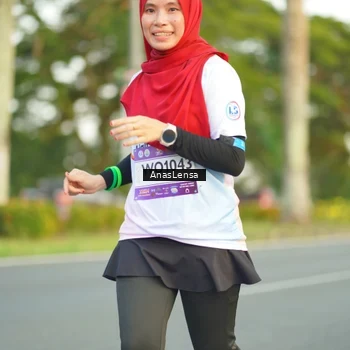 Runner Photo 7749615