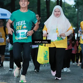 Runner Photo 7749626