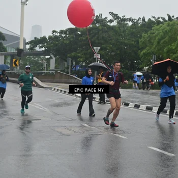 Runner Photo 7749627