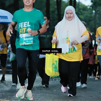 Runner Photo 7749633