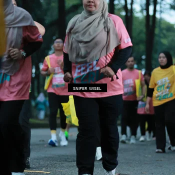 Runner Photo 7749640