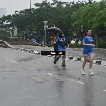 Runner Photo 7749643