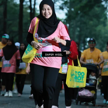 Runner Photo 7749649