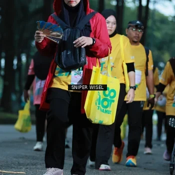 Runner Photo 7749660