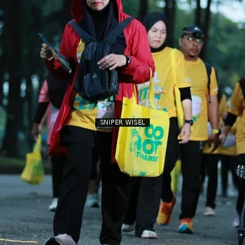 Runner Photo 7749668