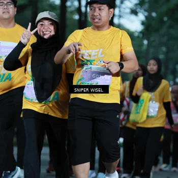 Runner Photo 7749691