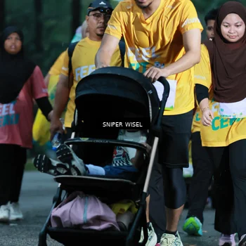Runner Photo 7749694