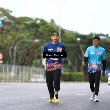 Runner Photo 7749729