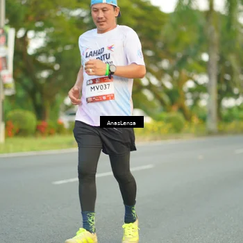 Runner Photo 7749738