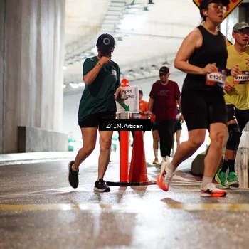 Runner Photo 7749745