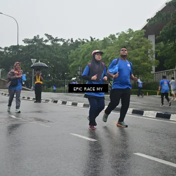 Runner Photo 7749762