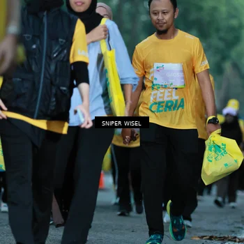 Runner Photo 7749785
