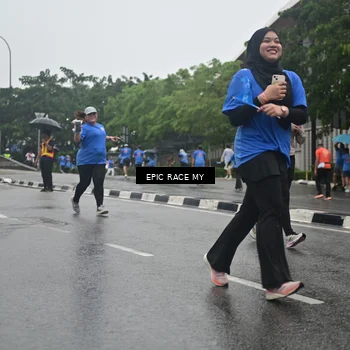 Runner Photo 7749792