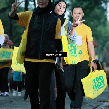 Runner Photo 7749800