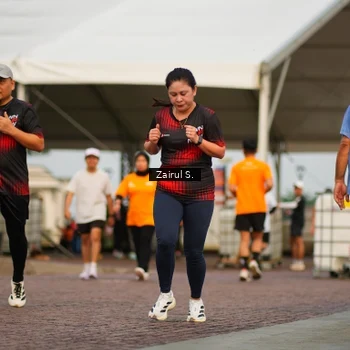 Runner Photo 7749836