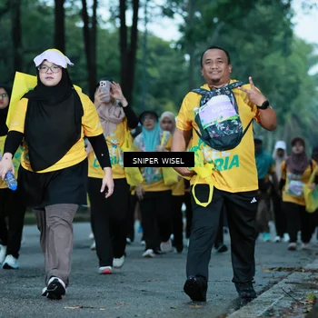 Runner Photo 7749845