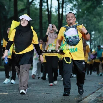 Runner Photo 7749852