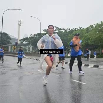 Runner Photo 7749860