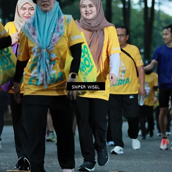 Runner Photo 7749861