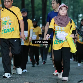 Runner Photo 7749866