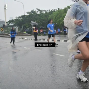 Runner Photo 7749874