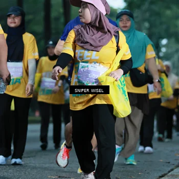 Runner Photo 7749882