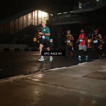 Runner Photo 7749889